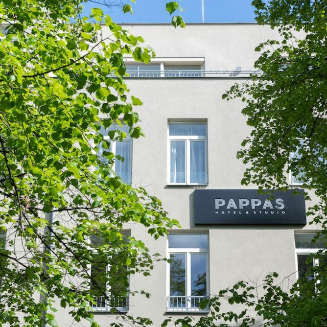 Pappas Hotel&Studio ปอดเยบราดิ ภายนอก รูปภาพ