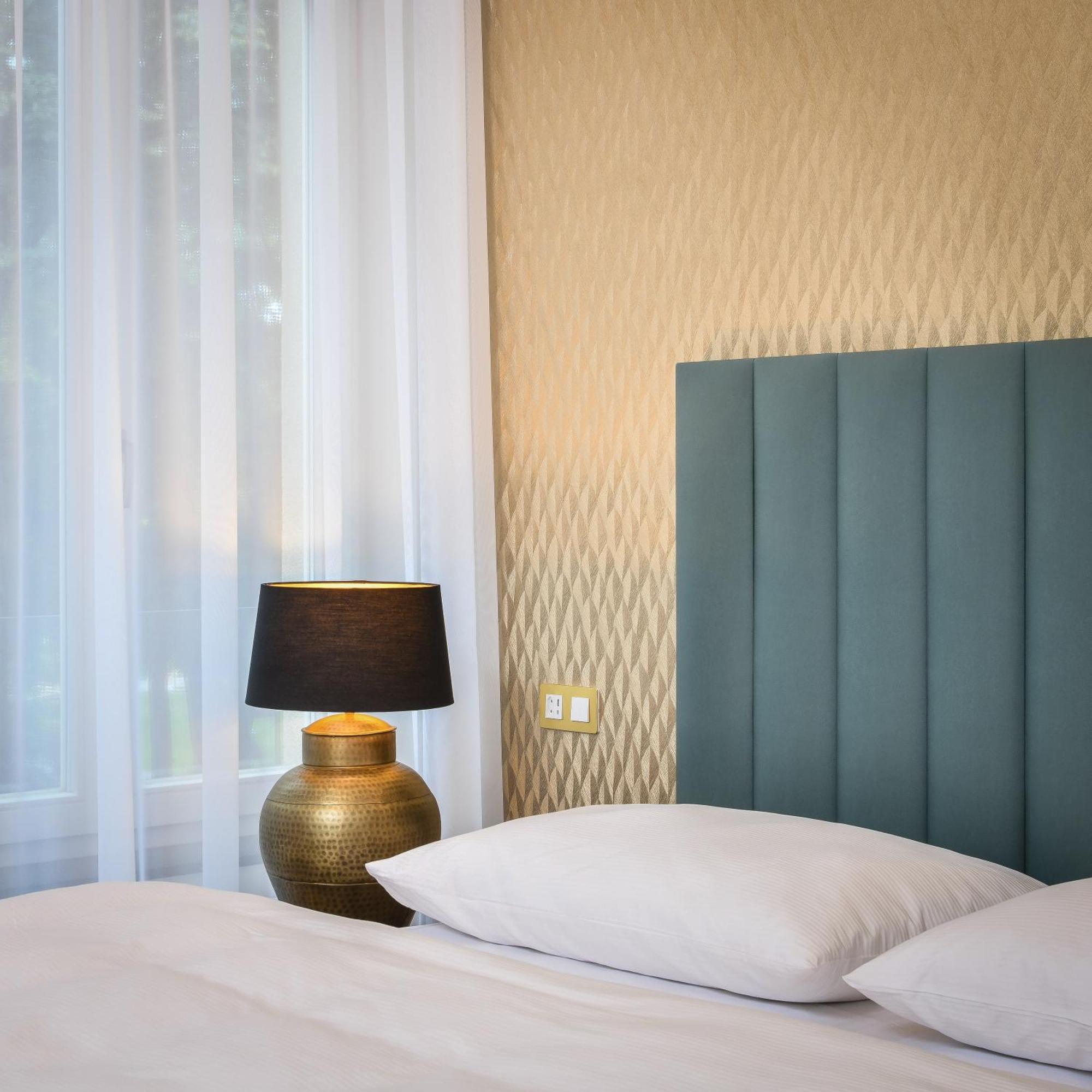 Pappas Hotel&Studio ปอดเยบราดิ ภายนอก รูปภาพ